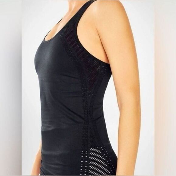 Fabletics Christine Seamless Openwork Tank - Picture 1 of 5